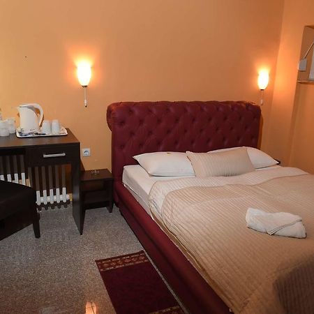 Apartment Inn Rooms Novi Sad Quarto foto