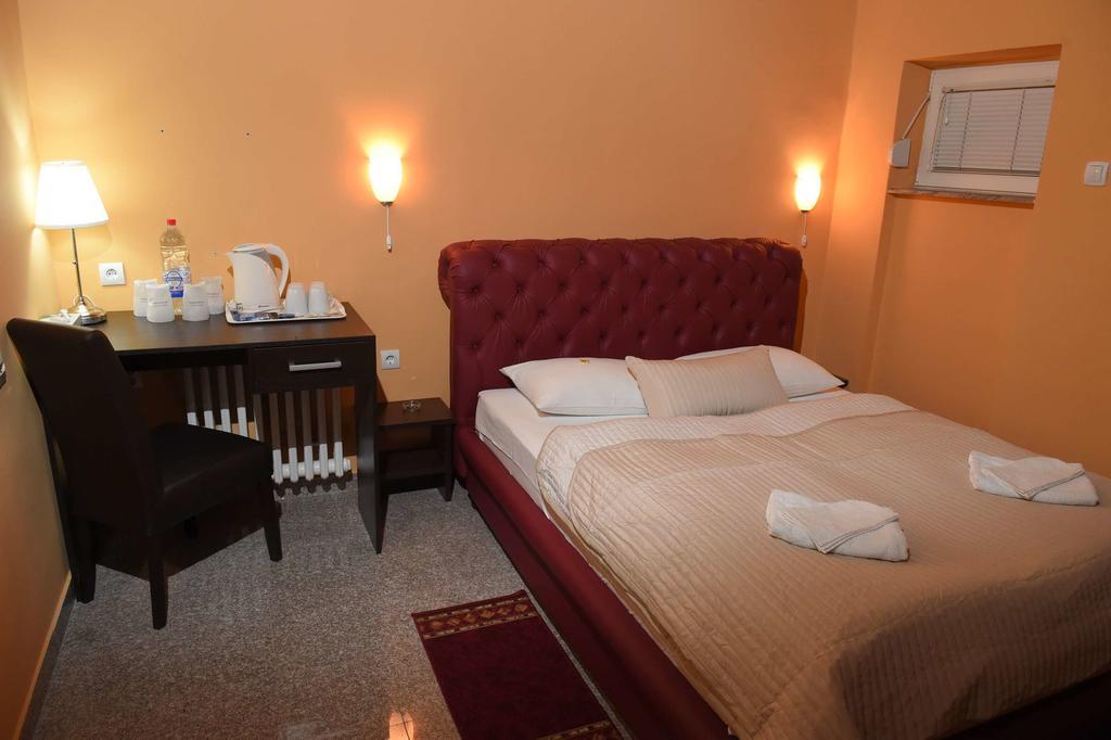 Apartment Inn Rooms Novi Sad Quarto foto