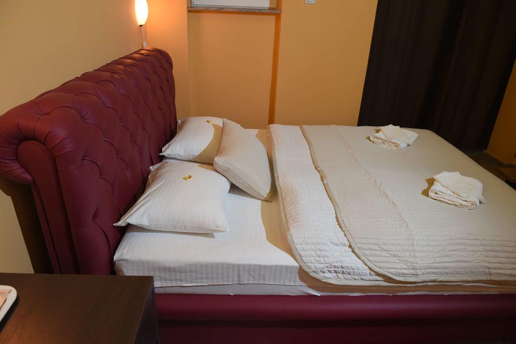 Apartment Inn Rooms Novi Sad Quarto foto