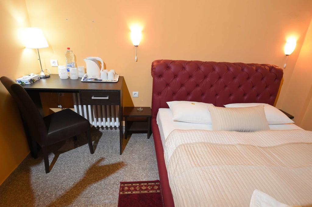 Apartment Inn Rooms Novi Sad Quarto foto