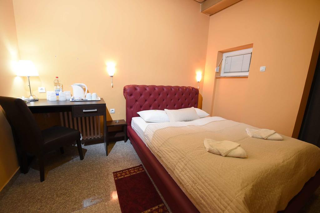 Apartment Inn Rooms Novi Sad Quarto foto