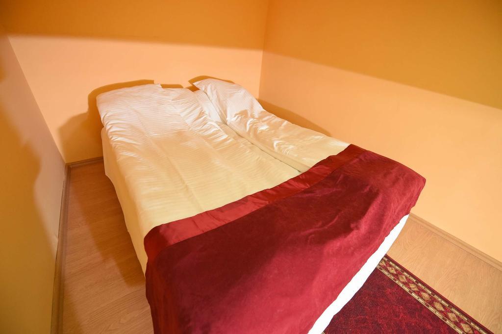 Apartment Inn Rooms Novi Sad Quarto foto